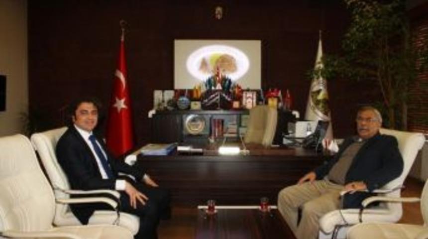 İl &Ouml;zel İdare Genel Sekreteri Benli&rsquo;den, Başkan Karaaslan&rsquo;a İade-i Ziyaret