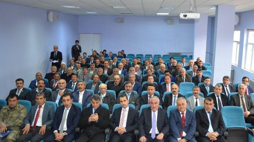 Adilcevaz&rsquo;da Kurum Amirleri Ve Muhtarlarla Toplantı