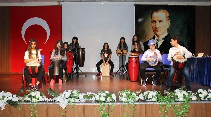 Gaziantep Kolej Vakfında Mini Konser