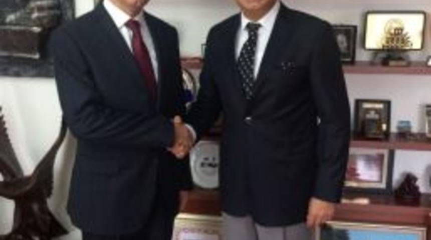 Uluslararası &Uuml;niversiteler Konseyi Başkanı Prof. Dr. Alim Yıldız: