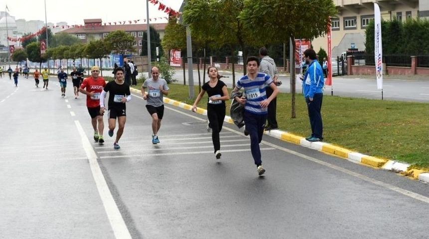 Esenler&rsquo;de Fun Run Series Heyecanı