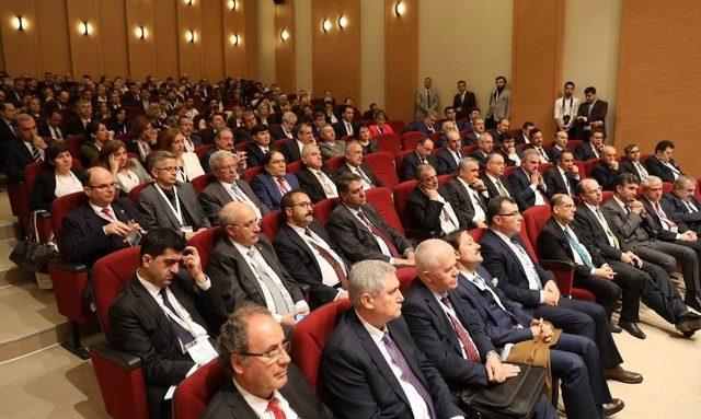 “türk Yükseköğretim Kurumlarında Suriyeli Öğrenciler” Konferansına Rektör Karacoşkun’da Katıldı