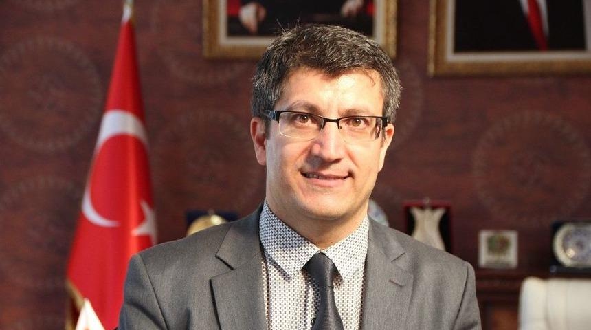 Rekt&ouml;r Taş, Ortaya Atılan İddialara Yanıt Verdi