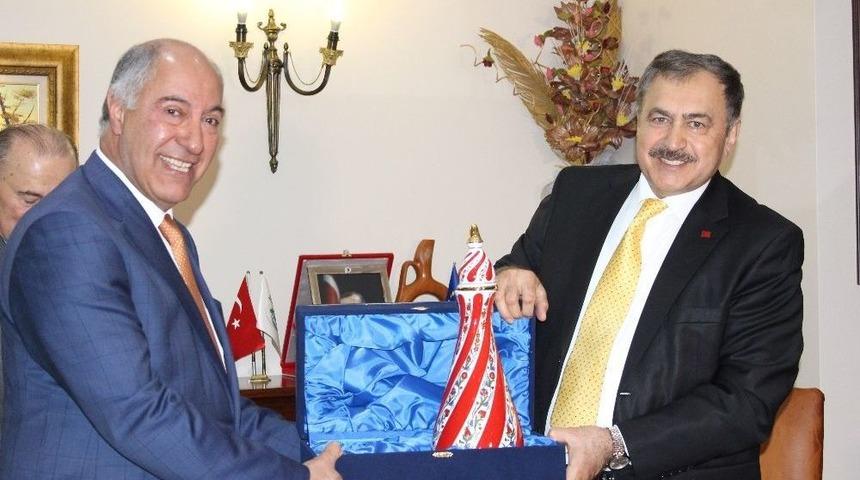 Bakan Eroğlu: "en Zor Zamanlarda Barajlarımızı Boşaltmak Pahasına Kardeşlerimize Su Verdik"