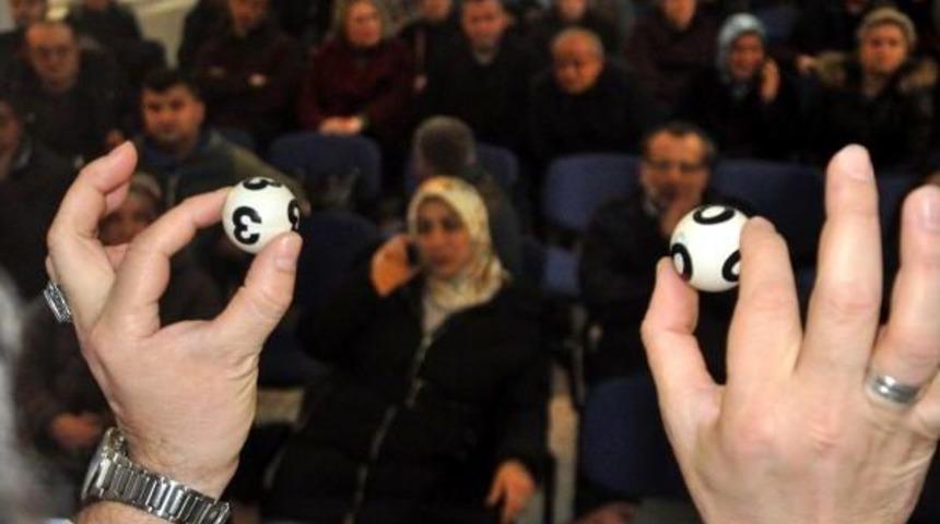 Bin Kişilik Ge&ccedil;ici Işe 5 Bin 64 Başvuru