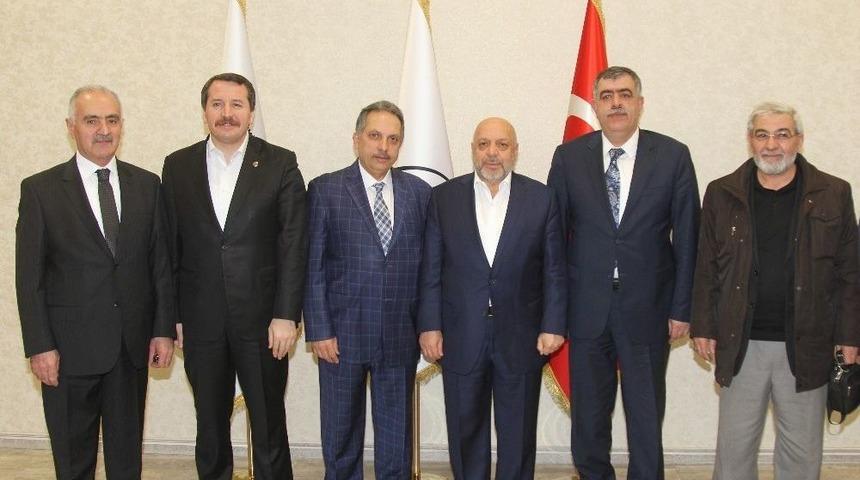 Hak-iş Ve Memur-sen Genel Başkanları, Yal&ccedil;ın&rsquo;ı Ziyaret Etti