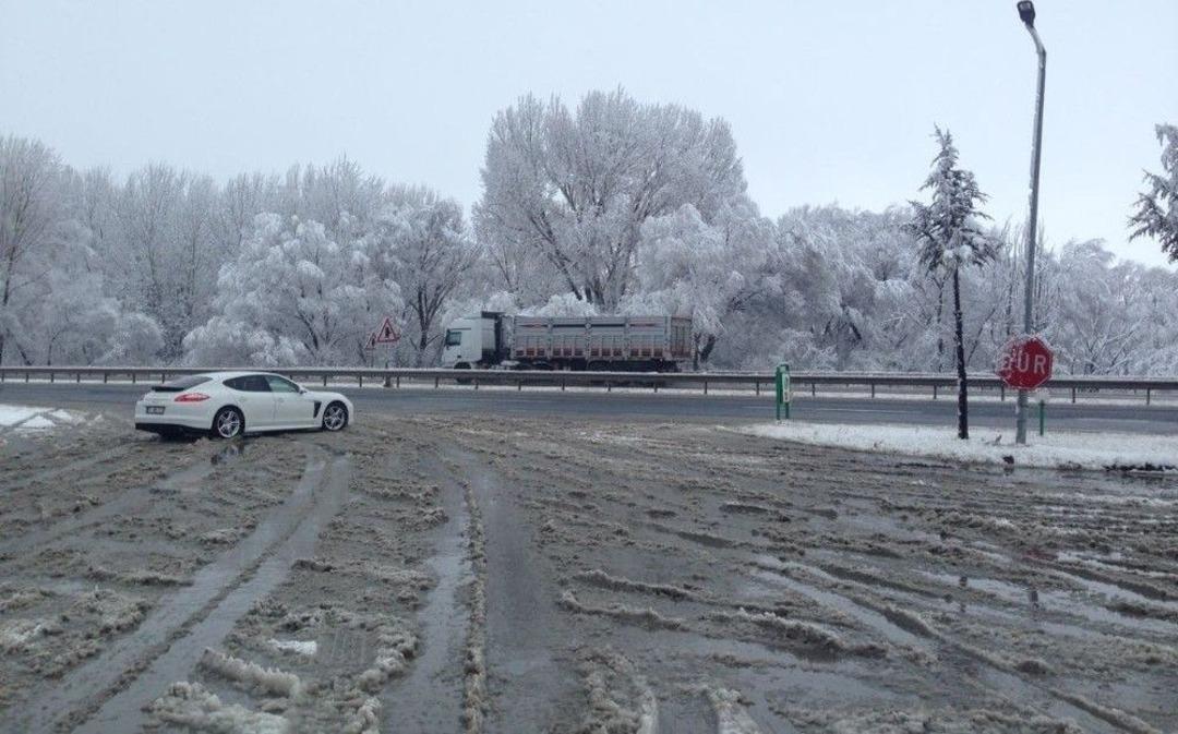 Eskişehir Kara Uyandı