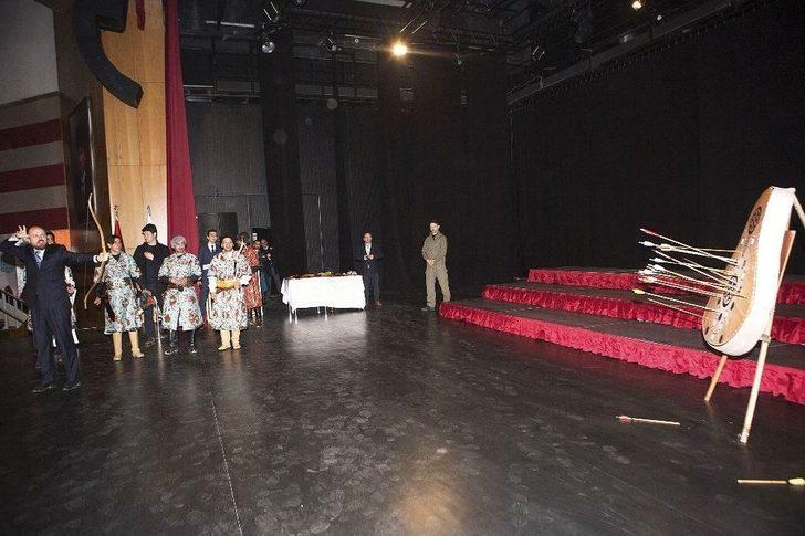 Bilal Erdoğan’dan Rektör Çomaklı’ya Ziyaret G3