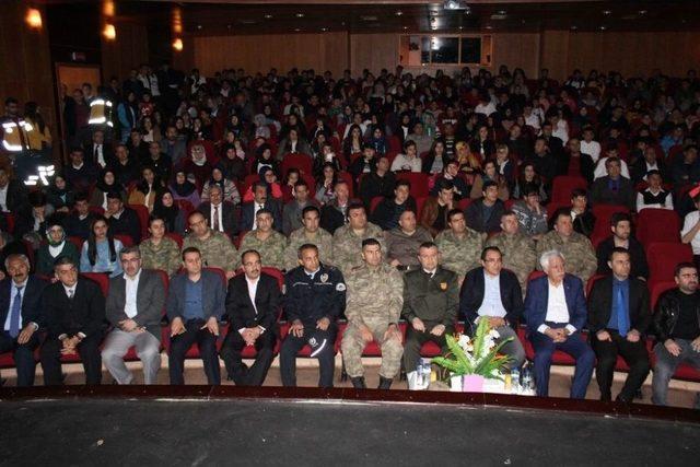 Kahta İlçesinde İstiklal Marşının Kabulünün 96. Yıl Dönümü Kutlandı