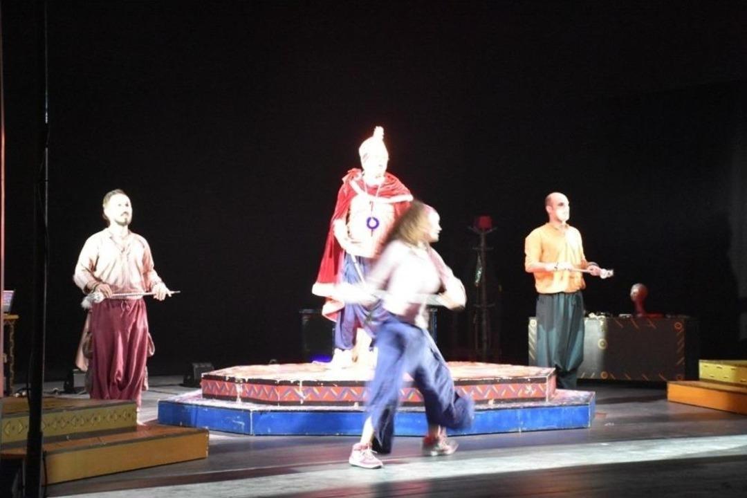 Midasın Kulaklarına B&uuml;y&uuml;k İlgi