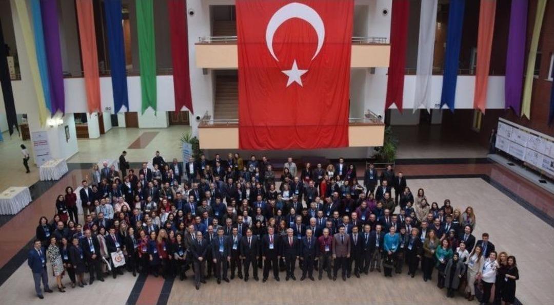 &ldquo;anadolu &Uuml;niversitesi A&ccedil;ık&ouml;ğretim Fak&uuml;ltesi B&uuml;roları Hizmeti&ccedil;i Eğitim Toplantıları&rdquo; Başladı