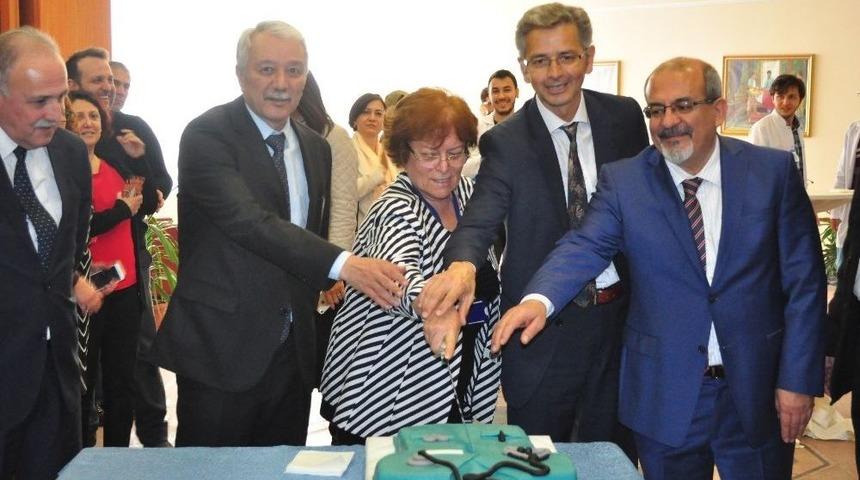 14 Mart Tıp Bayramı&rsquo;ha Pastalı Kutlama