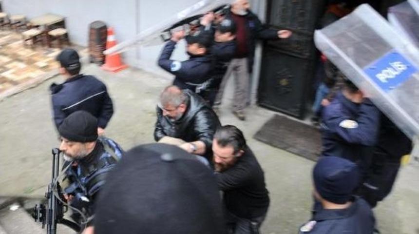 Trabzon'da Deaş Operasyonu: 10 G&ouml;zaltı