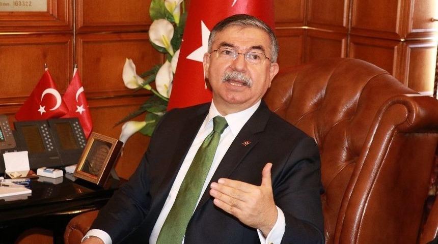 Milli Eğitim Bakanı İsmet Yılmaz: