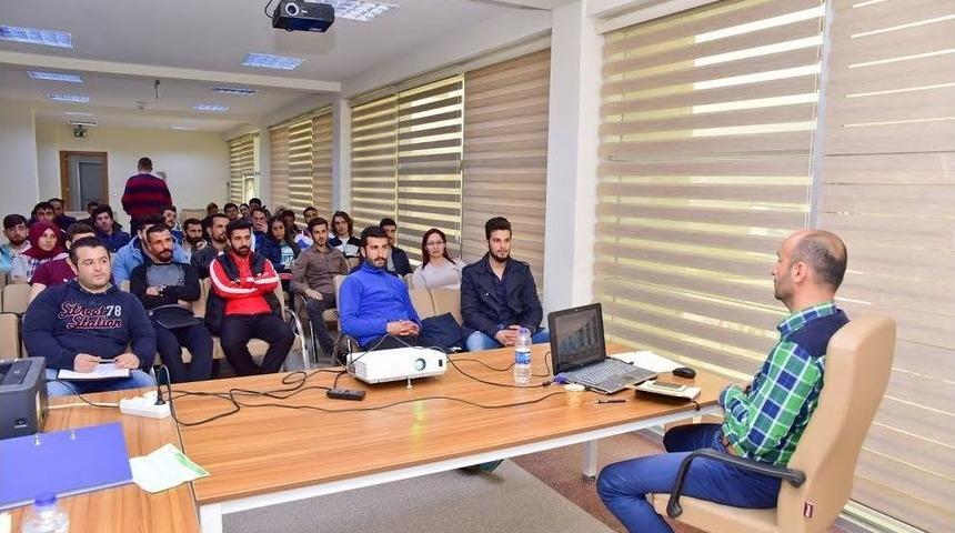 Osmaniye&rsquo;de Hokey 1. Kademe Antren&ouml;rl&uuml;k Kursu Başladı