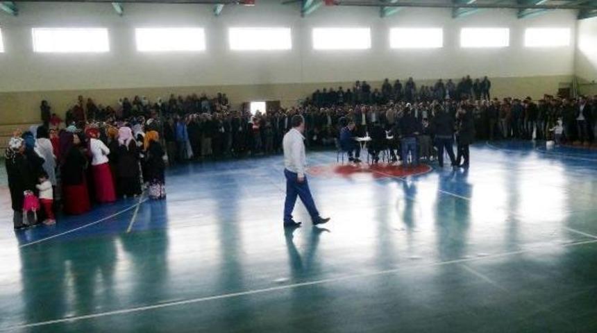 Derik'te 92 Kişilik Iş I&ccedil;in 1016 Kişi Kuraya Katıldı