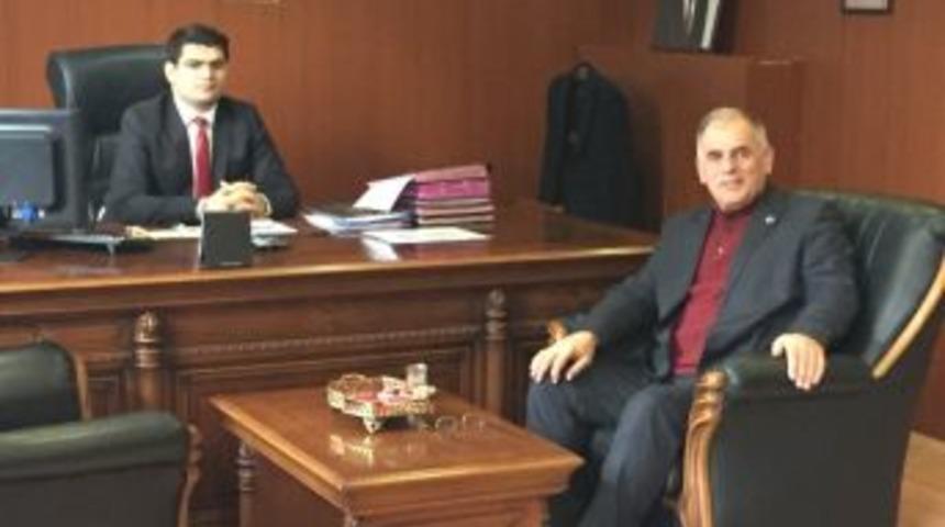 Ak Parti&rsquo;den Mahmudiye İl&ccedil;e Kaymakamına &lsquo;hoş Geldin&rsquo; Ziyareti