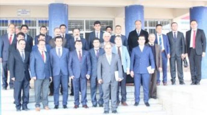 Gevaş&rsquo;ta Eğitim Masaya Yatırıldı