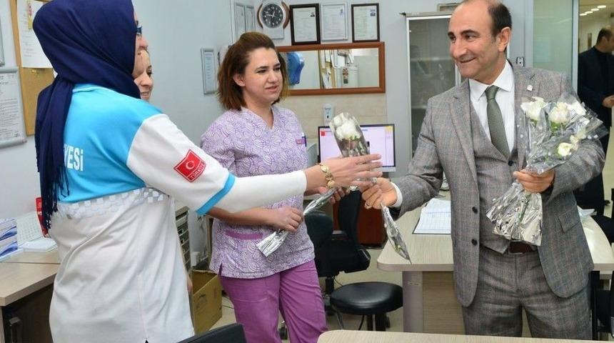 Başkan Edebali Sağlık &Ccedil;alışanlarının Bayramını Kutladı