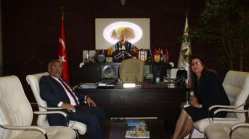 Nevşehir Defterdarı Ercoşman&rsquo;dan, Başkan Karaaslan&rsquo;a Veda Ziyareti