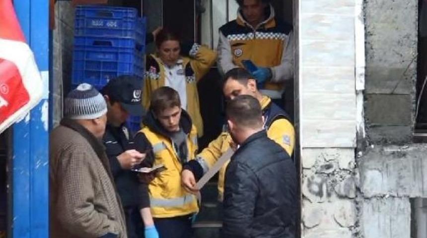 Esenyurt'ta Iş G&ouml;r&uuml;şmesinde Dehşet...