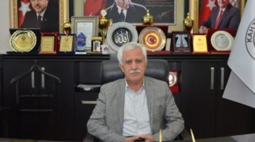 Belediye Başkanı Gazeteci Baki Serhat Kamış&rsquo;ı Unutmadı