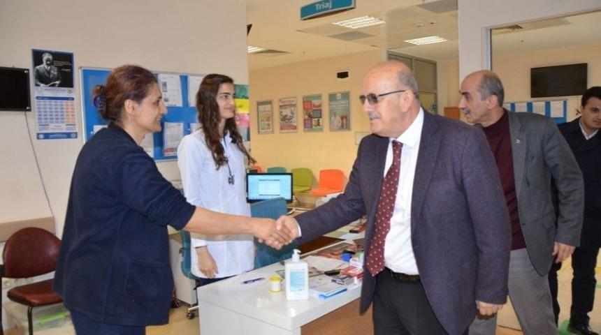 Başkan Sargın, Sağlık &Ccedil;alışanlarını Ziyaret Etti