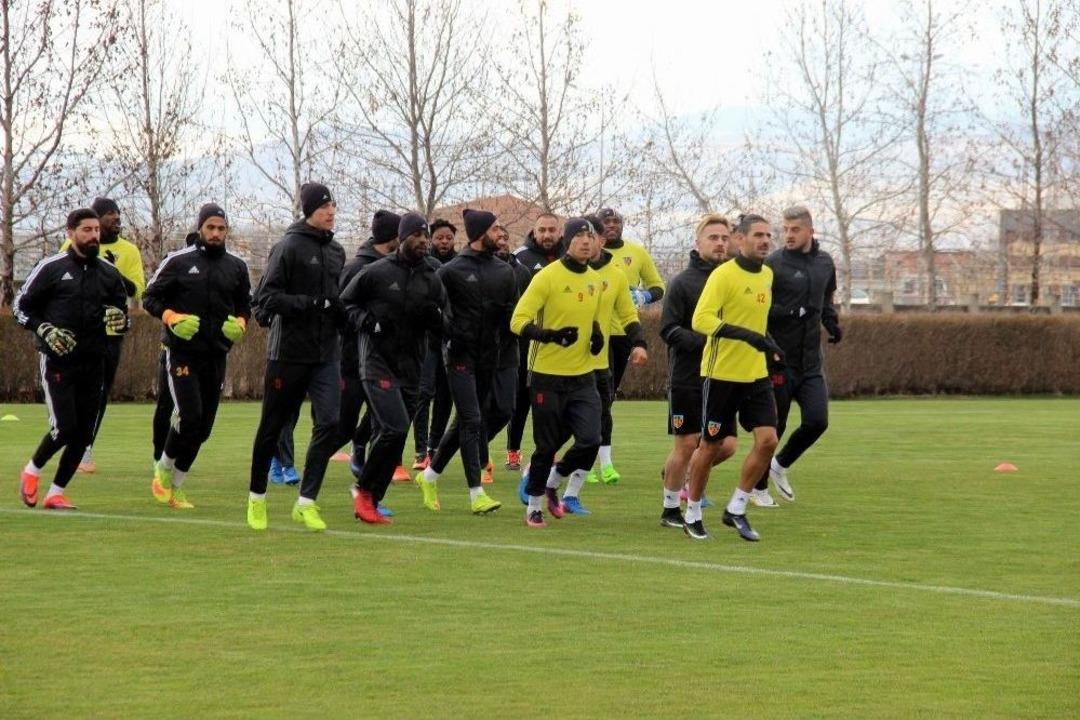 Sergen Yal&ccedil;ın: "milli Takım Arasına İyi Girmek İstiyoruz"