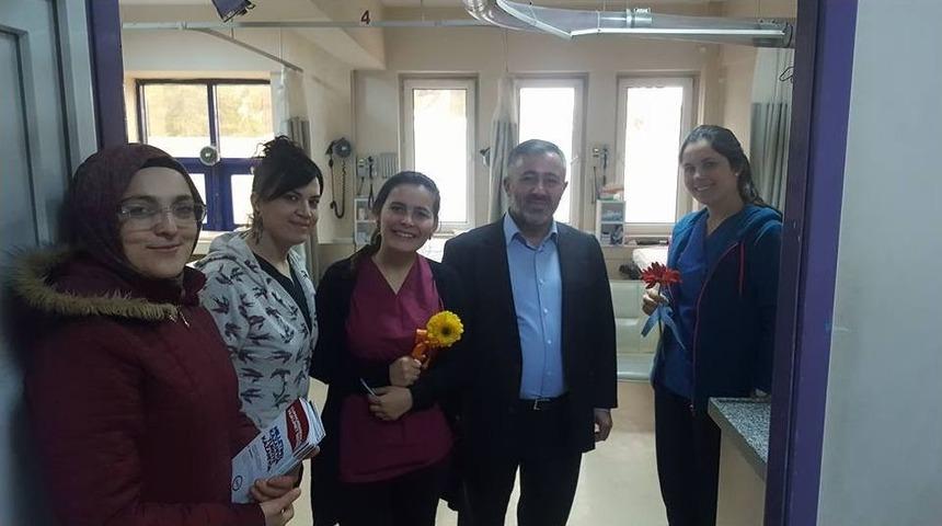 Başkan Yıldırım, Sağlık&ccedil;ıların 14 Mart Tıp Bayramını Kutladı Referandumu Anlattı