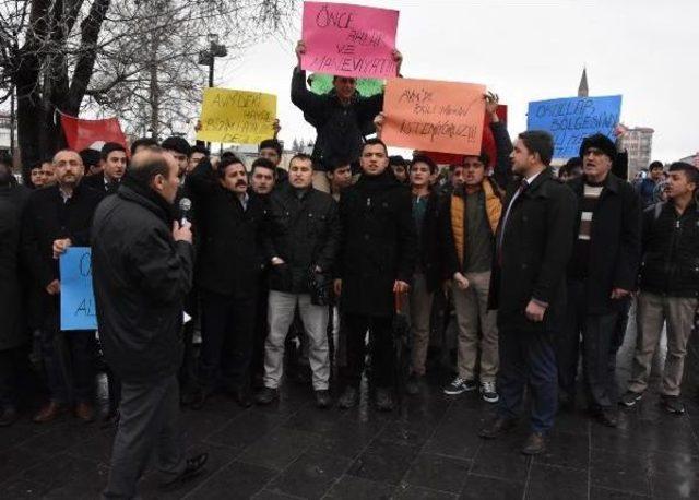 Sivas'ta, 'okullar Bölgesine Bar Açılmasın' Tepkisi