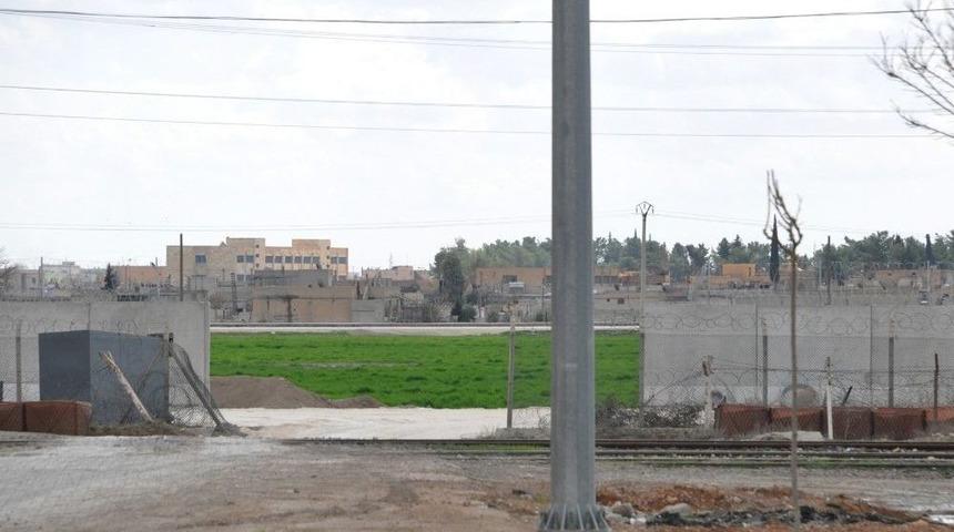 Suriye Sınırındaki 4 G&uuml;venlik Duvarı Kaldırıldı