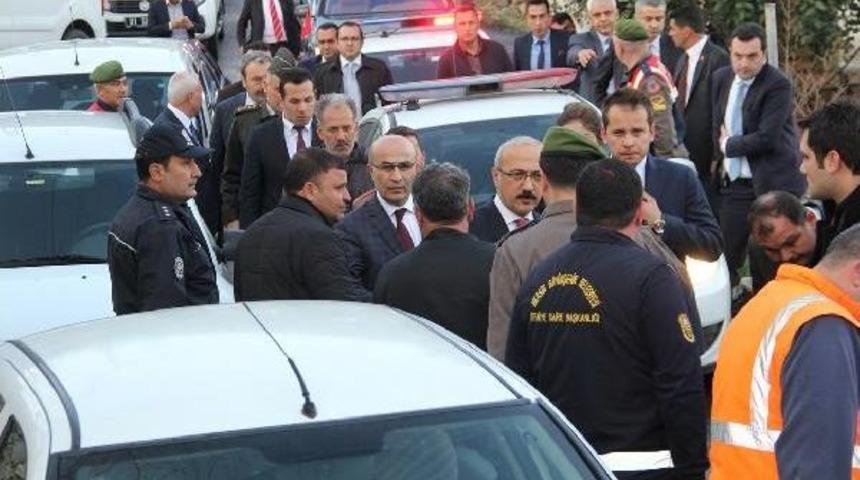 Demiryolu Tamir Makinesi Devrildi: 3 Iş&ccedil;i &Ouml;ld&uuml; (3)