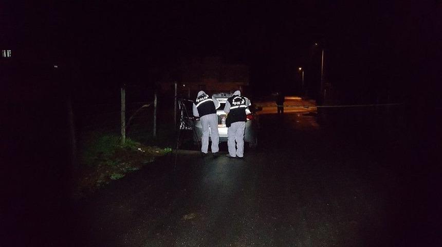 Okul M&uuml;d&uuml;r&uuml;ne Aracında İnfaz