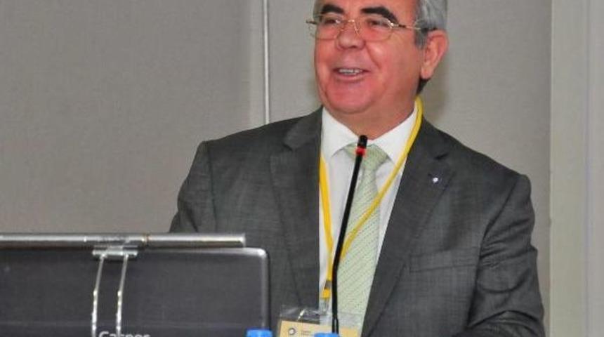 Zmo'dan Arpa Ithalatına Tepki: &Uuml;retici Fiyatlarlarına Baskı I&ccedil;in Yapılıyor