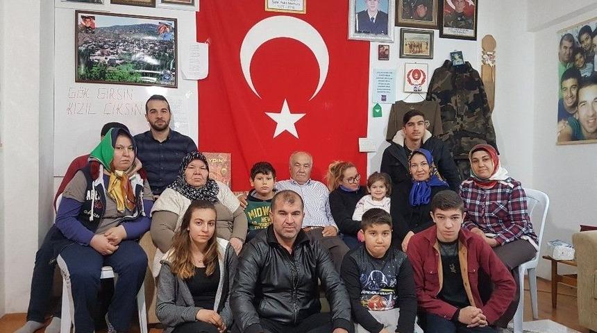 Alanyalı Şehitler Belgeseli &ldquo;birileri Var&rdquo; İzleyiciyle Buluşuyor