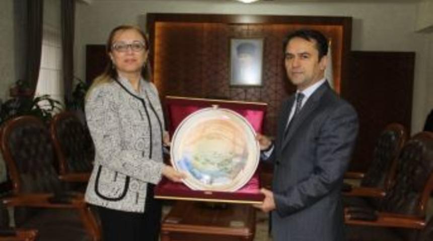 Rekt&ouml;r Kılı&ccedil;, Vali Aktaş&rsquo;a Veda Ziyaretinde Bulundu