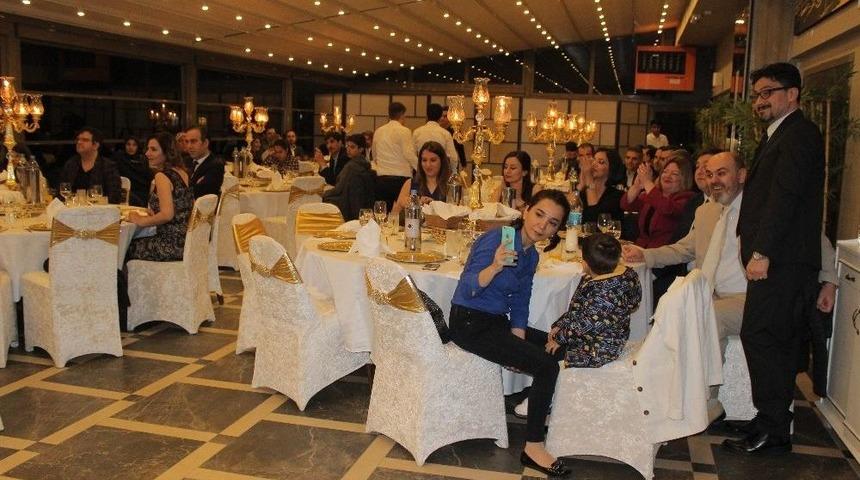 Medical Park Ailesi, Tıp Bayramını Kutladı