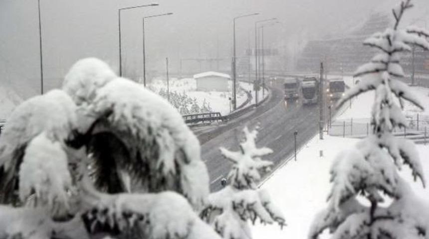 Bolu Dağı'nda 15 Santim Kar