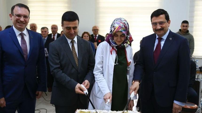 Başkan Ak Tıp Bayramı Kutlama Programına Katıldı