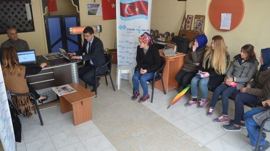 İşkur&rsquo;dan Bilgilendirme Standı