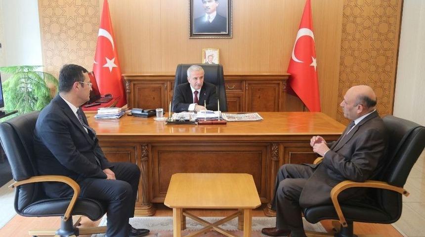 Vali Kam&ccedil;ı&rsquo;ya T&uuml;keticileri Koruma Haftası Ziyareti