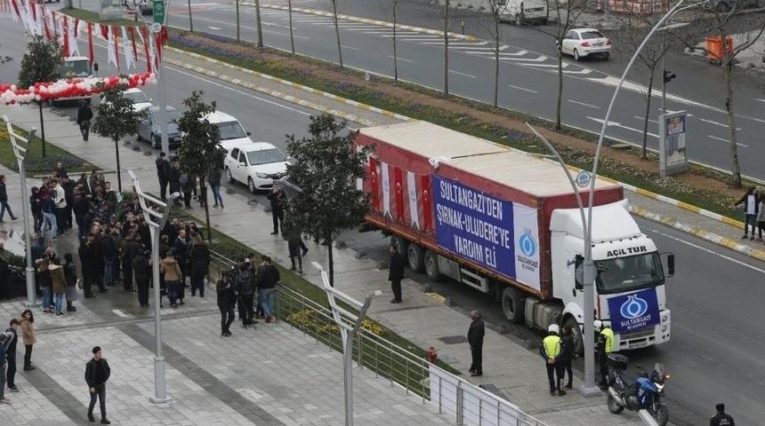 Sultangazi Belediyesi&rsquo;nden Şırnak Uludere&rsquo;ye 2 Tır Dolusu Yardım