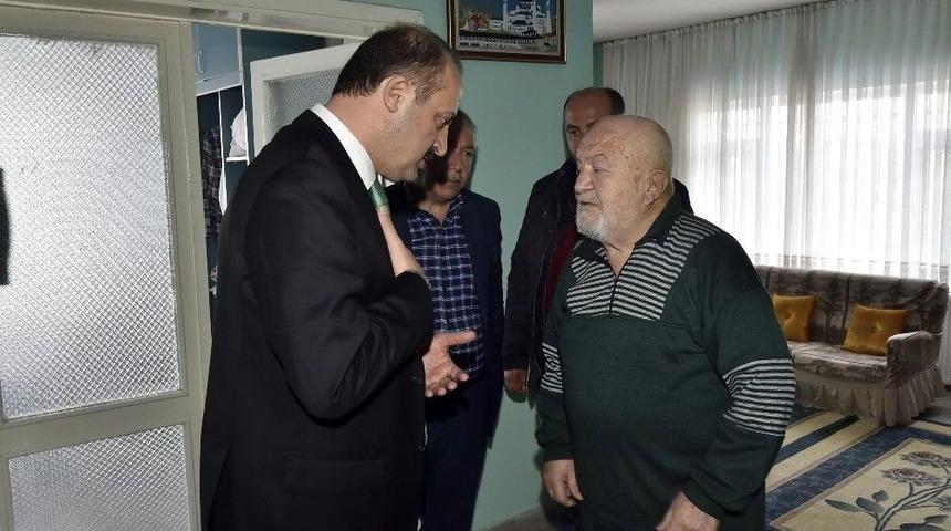 Lalahanlı Hayırseverden Bir Bağış Daha