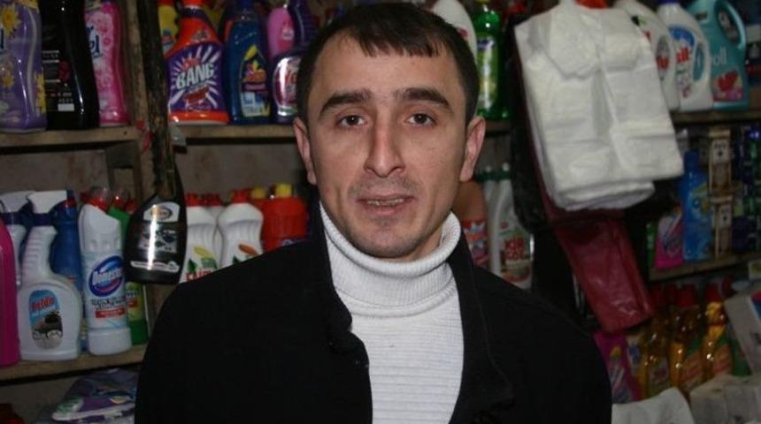 Hırsızlar Bir Saatte 5 D&uuml;kkandan 50 Bin Lira &Ccedil;aldı