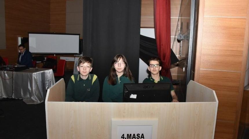 Bilgi Yarışmasında Son Tur