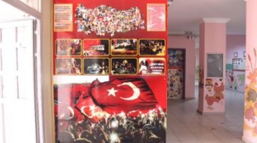 Bartın Toki İlk Ve Ortaokulunda 15 Temmuz K&ouml;şesi