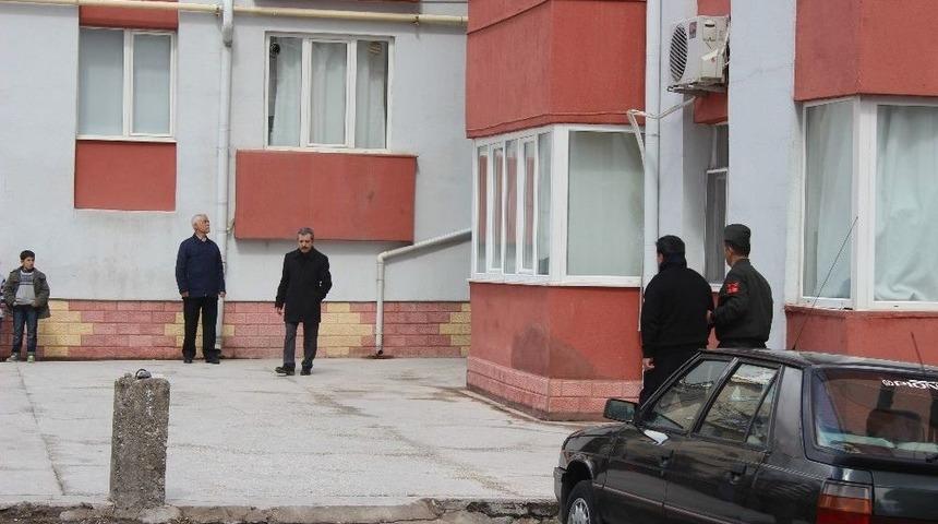 Mardin Şehidinin Babaevine Ateş D&uuml;şt&uuml;