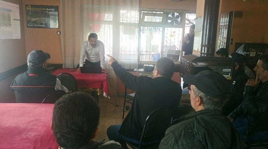 Fındık &Uuml;reticilerine K&uuml;lleme Hastalığı Ve G&uuml;breleme Eğitimi