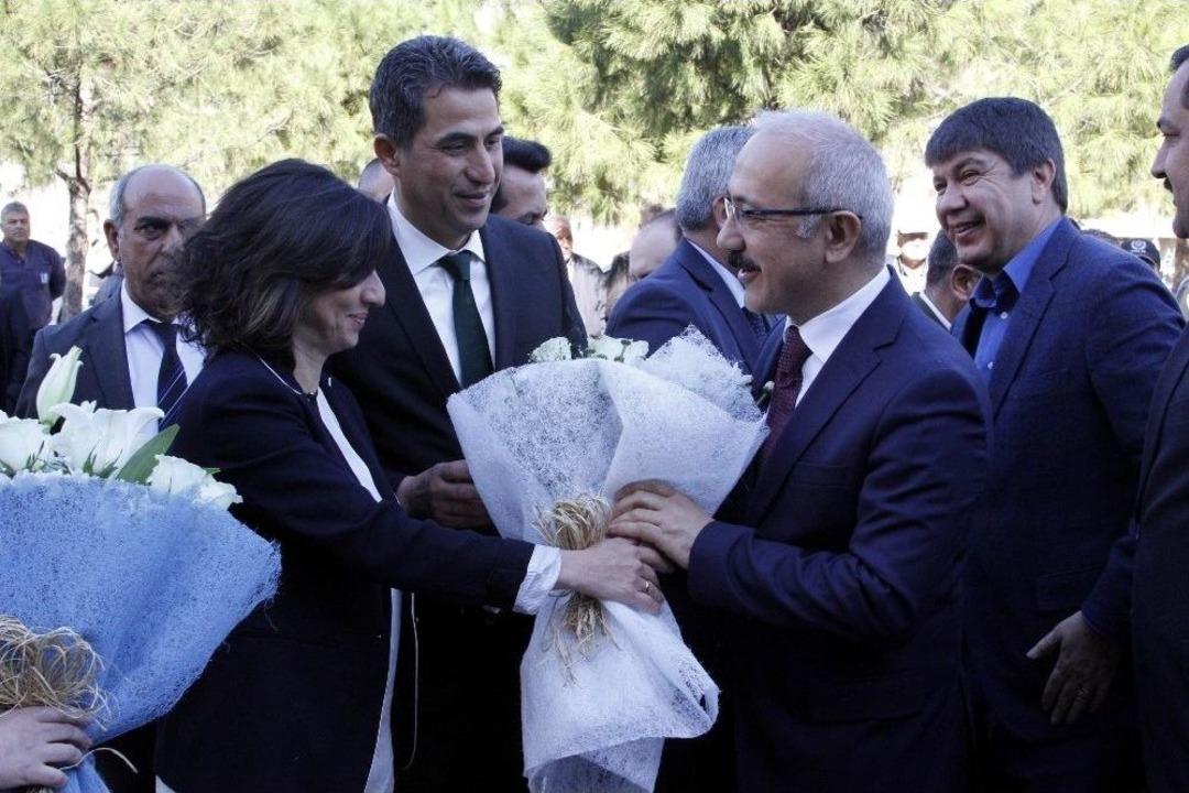 Bakan Elvan: "fet&ouml;, Pkk Ve Avrupa Yeni Anayasadan Rahatsız"