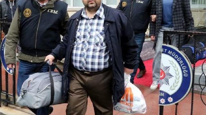 Fet&ouml;'den G&ouml;zaltına Alınan Sahil G&uuml;venlik Karadeniz B&ouml;lge Komutanı Adliyeye Sevk Edildi